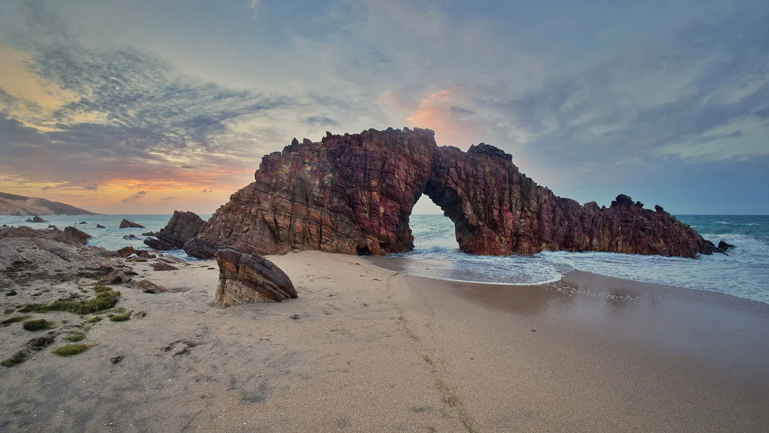 Pedra Furada Por Do Sol